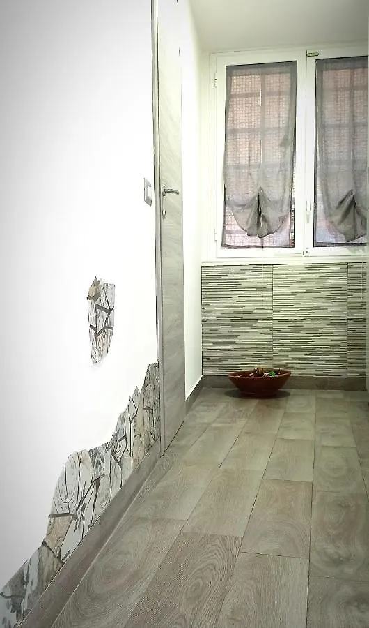 Napoli Pop Chiaia Apartment