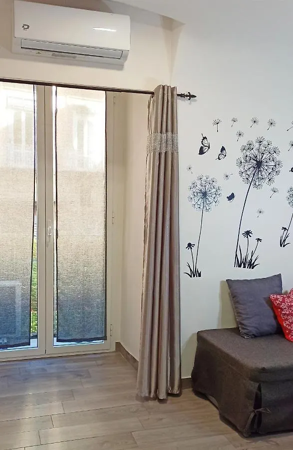 Napoli Pop Chiaia Apartment 0*, Naples Italy